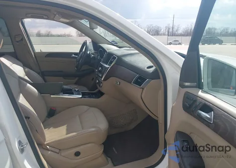 2015 Mercedes-Benz Gl 450 4Matic z USA, uszkodzony, nr VIN 4JGDF6EE5FA520989